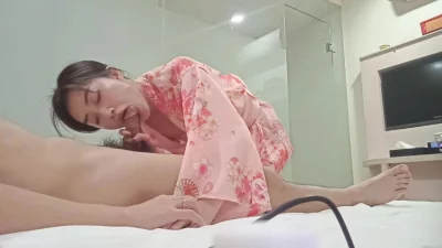 各种情趣内衣随便换，跪地深喉、翘臀后入、骑乘狂